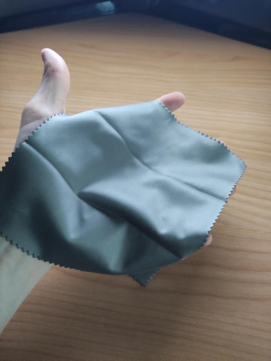 レンズクリーニング用の高品質クリーニングクロス。